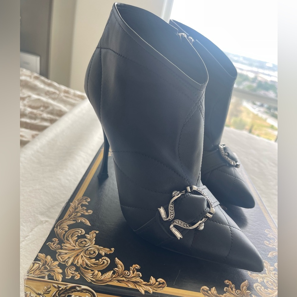 Dolce & Gabbana Devotion leather booties Euro 41 US 10